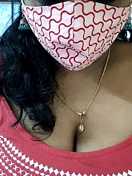 Snapshot of mallu-sumi chatting on March 2025 01:09:02 AM mallu-sumi online show from March 2025 01:09:02 AM