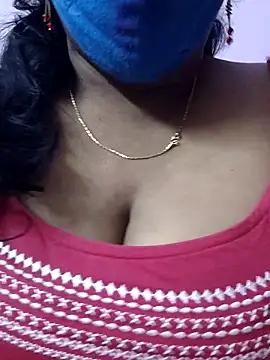 Snapshot of mallu-sumi chatting on November 2025 05:46:02 PM mallu-sumi online show from November 2025 05:46:02 PM