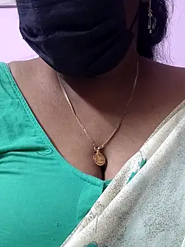 Snapshot of mallu-sumi chatting on March 2026 06:23:02 PM mallu-sumi online show from March 2026 06:23:02 PM