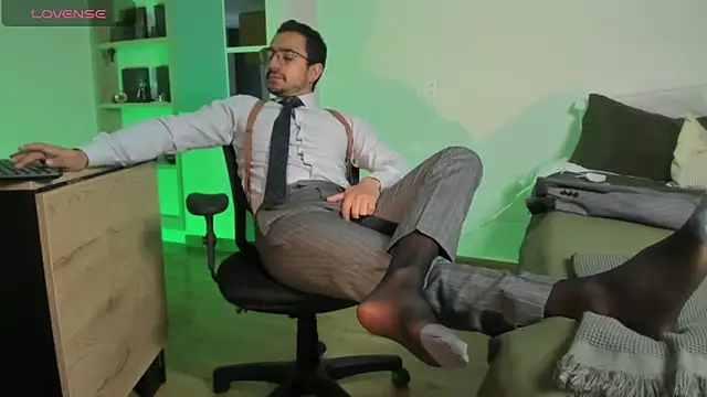 pablo-rincon95 online show from February 2026 01:07:02 PM