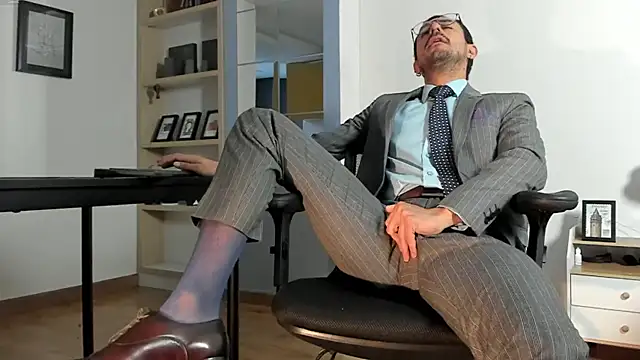 pablo-rincon95 online show from June 2026 12:07:02 PM