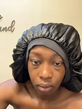 Snapshot of spicysugar74 chatting on December 2024 07:16:01 PM spicysugar74 online show from December 2024 07:16:01 PM