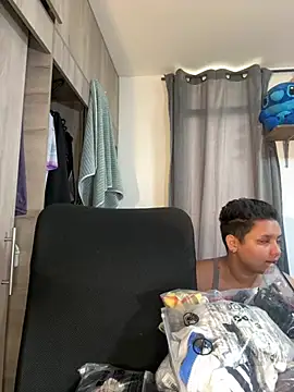 Snapshot of Mabelydani chatting on June 2026 09:52:02 PM Mabelydani online show from June 2026 09:52:02 PM