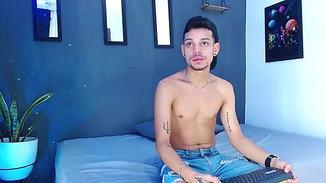 Friendsofeverything  online show from December 2024 11:52:02 AM