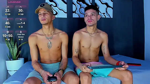 Friendsofeverything  online show from February 2025 12:00:02 PM