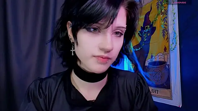 Snapshot of dark_vamp_ chatting on January 2025 09:15:02 PM dark vamp  online show from January 2025 09:15:02 PM