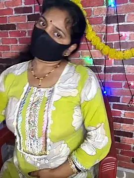 PeaCoooock online show from February 2026 03:15:02 PM