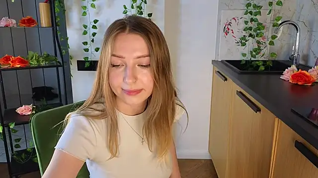 Snapshot of BreckAngwin chatting on March 2025 08:27:01 AM BreckAngwin online show from March 2025 08:27:01 AM