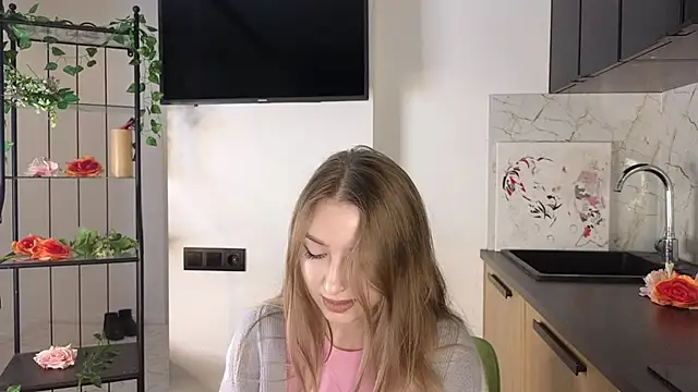 Snapshot of BreckAngwin chatting on March 2025 05:07:02 AM BreckAngwin online show from March 2025 05:07:02 AM