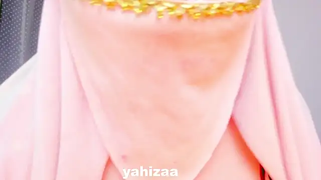 Snapshot of Amaltea chatting on November 2025 09:13:02 PM Amaltea online show from November 2025 09:13:02 PM