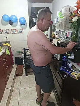 ZuriandAlex online show from November 2025 12:42:02 AM