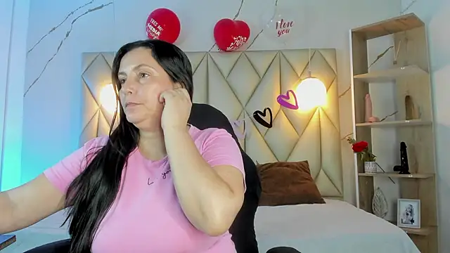 angelswets online show from February 2026 01:45:01 PM