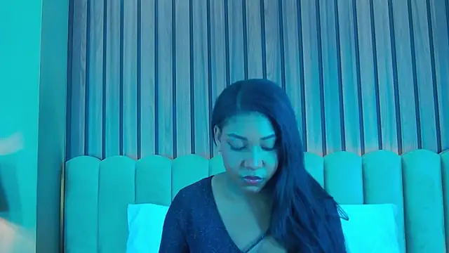 Snapshot of VanessaGlenn chatting on March 2025 03:20:01 PM VanessaGlenn online show from March 2025 03:20:01 PM