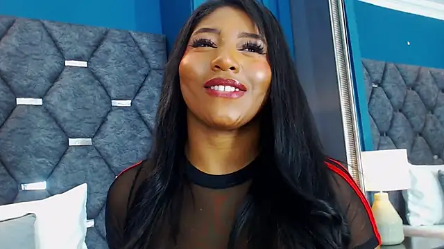 Snapshot of VanessaGlenn chatting on December 2025 07:53:02 PM VanessaGlenn online show from December 2025 07:53:02 PM