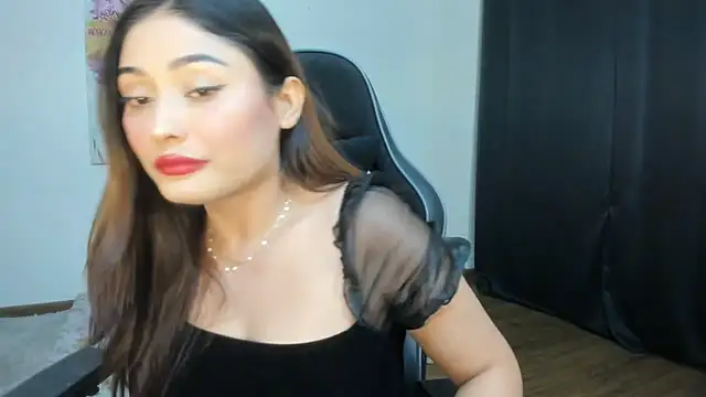 Snapshot of GoddessAnna chatting on February 2025 04:50:02 PM GoddessAnna online show from February 2025 04:50:02 PM