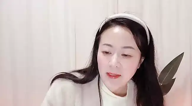 fanfan-FF online show from March 2025 02:01:02 AM