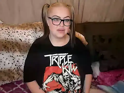 Snapshot of ChubbyBubs chatting on January 2025 11:34:02 AM ChubbyBubs online show from January 2025 11:34:02 AM