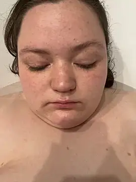 Snapshot of Alex_m chatting on September 2025 01:11:01 PM Alex m online show from September 2025 01:11:01 PM