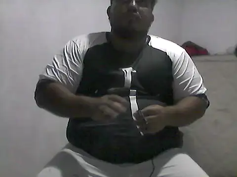 Snapshot of Palanquita4 chatting on April 2026 07:15:01 PM Palanquita4 online show from April 2026 07:15:01 PM