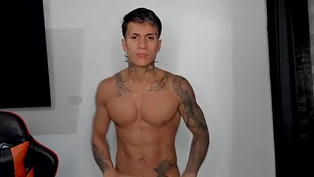 pettergrey1 online show from October 2025 01:28:02 AM