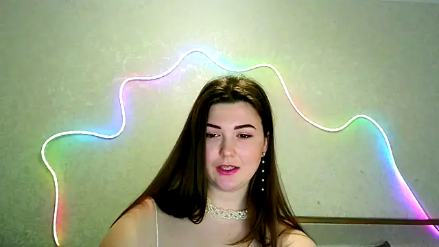 Snapshot of SeductiveTati chatting on November 2025 11:36:02 PM SeductiveTati online show from November 2025 11:36:02 PM