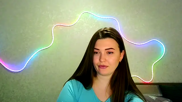 Snapshot of SeductiveTati chatting on March 2026 09:10:01 PM SeductiveTati online show from March 2026 09:10:01 PM