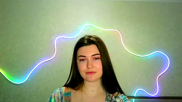 Snapshot of SeductiveTati chatting on March 2026 11:00:01 PM SeductiveTati online show from March 2026 11:00:01 PM