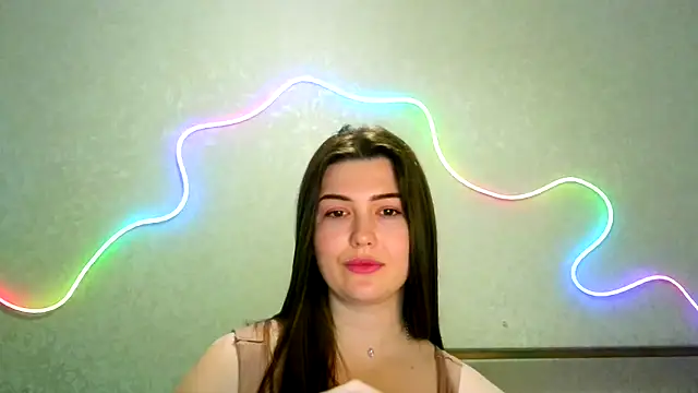 Snapshot of SeductiveTati chatting on April 2026 11:32:01 PM SeductiveTati online show from April 2026 11:32:01 PM