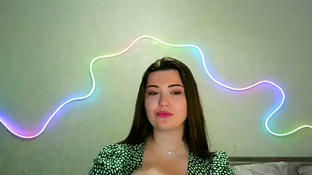 Snapshot of SeductiveTati chatting on June 2026 11:36:01 PM SeductiveTati online show from June 2026 11:36:01 PM