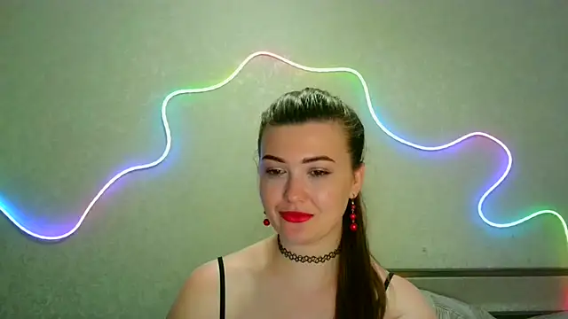 Snapshot of SeductiveTati chatting on July 2026 11:21:02 PM SeductiveTati online show from July 2026 11:21:02 PM