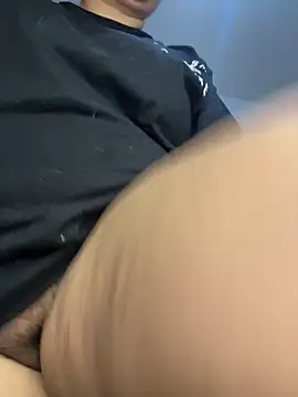 CinnamonCookiez online show from September 2025 04:23:01 AM