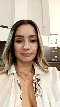 Loly Horny online show from June 2026 01:39:01 AM