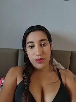 Snapshot of manueladantass1 chatting on April 2026 04:30:01 PM manueladantass1 online show from April 2026 04:30:01 PM