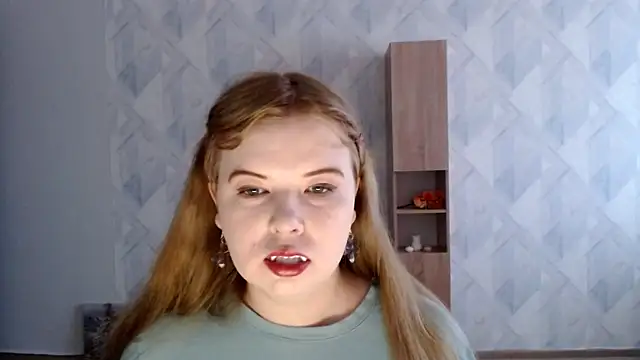 Snapshot of Melina_Hot9 chatting on October 2025 09:21:01 AM Melina Hot9 online show from October 2025 09:21:01 AM