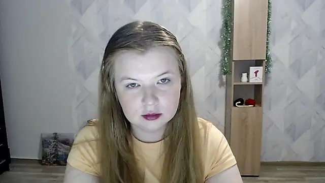 Snapshot of Melina_Hot9 chatting on December 2025 05:16:01 AM Melina Hot9 online show from December 2025 05:16:01 AM