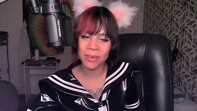 Snapshot of Liv_Alt chatting on April 2026 04:48:02 AM Liv Alt online show from April 2026 04:48:02 AM