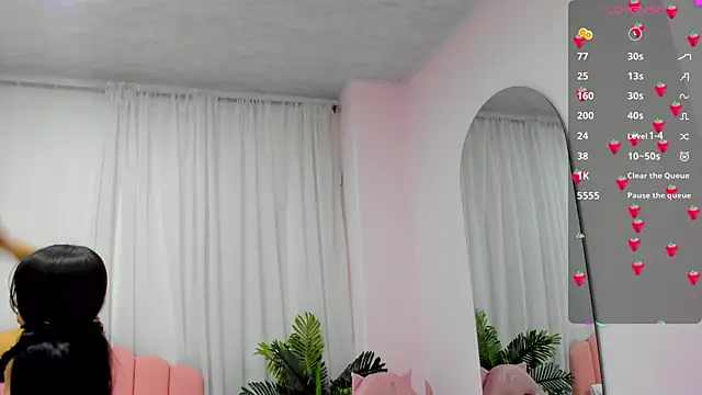 zoe rivers online show from February 2025 05:07:01 PM