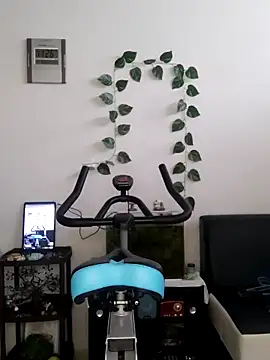 jesicardiente27 online show from November 2025 04:19:02 PM