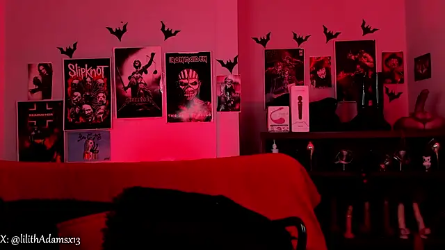 lilith-deveraux online show from April 2026 02:40:01 PM