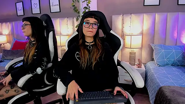 Snapshot of dayanne07 chatting on November 2025 10:14:02 PM dayanne07 online show from November 2025 10:14:02 PM