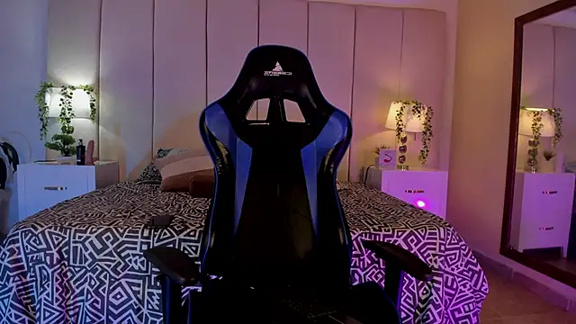 Snapshot of dayanne07 chatting on December 2025 01:46:02 AM dayanne07 online show from December 2025 01:46:02 AM