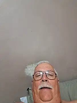 Snapshot of NawtyB1965 chatting on March 2026 04:02:02 AM NawtyB1965 online show from March 2026 04:02:02 AM