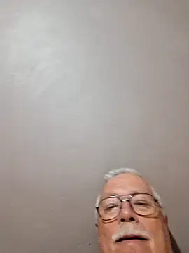 Snapshot of NawtyB1965 chatting on April 2026 04:10:02 AM NawtyB1965 online show from April 2026 04:10:02 AM