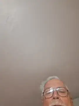 Snapshot of NawtyB1965 chatting on April 2026 04:28:01 AM NawtyB1965 online show from April 2026 04:28:01 AM