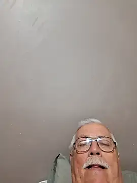 Snapshot of NawtyB1965 chatting on April 2026 05:10:02 AM NawtyB1965 online show from April 2026 05:10:02 AM