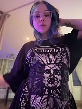 MaddisonHaas online show from February 2025 02:50:02 AM