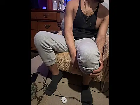 Snapshot of KySir1990 chatting on February 2026 12:37:02 AM KySir1990 online show from February 2026 12:37:02 AM