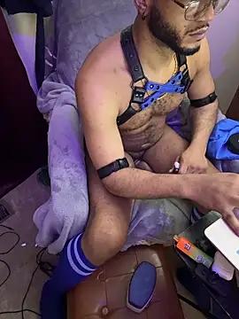 Snapshot of KySir1990 chatting on February 2026 07:51:01 AM KySir1990 online show from February 2026 07:51:01 AM