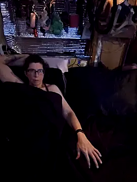 alienbunny online show from January 2025 04:18:01 AM