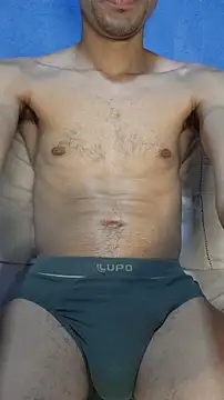 Snapshot of boyminerin00 chatting on May 2026 12:37:01 AM boyminerin00 online show from May 2026 12:37:01 AM